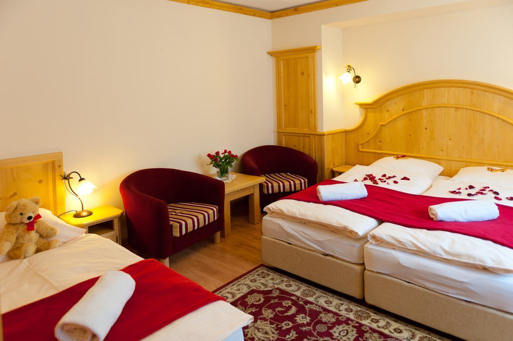 ヴィスワ Karina Bed & Breakfast エクステリア 写真